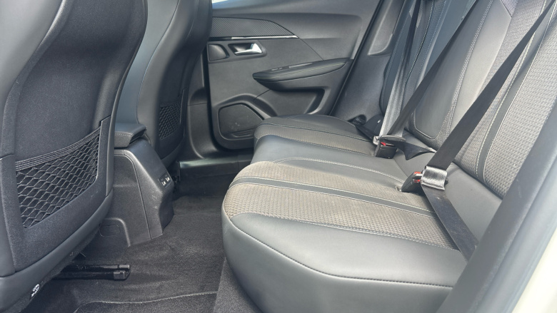 Peugeot 2008 100kW GT 50kWh 5dr Auto Electric Estate